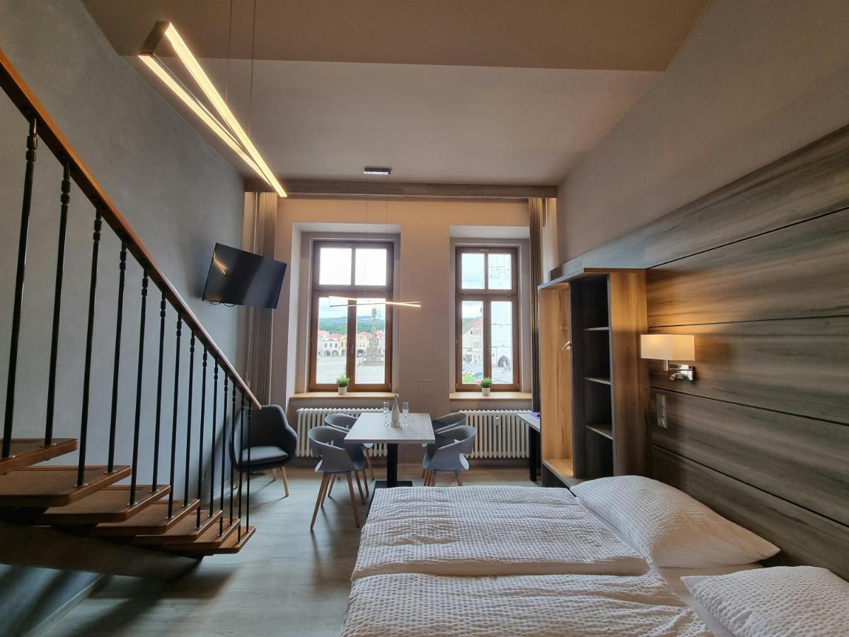 Apartmány Etenia Kadaň Exteriér fotografie